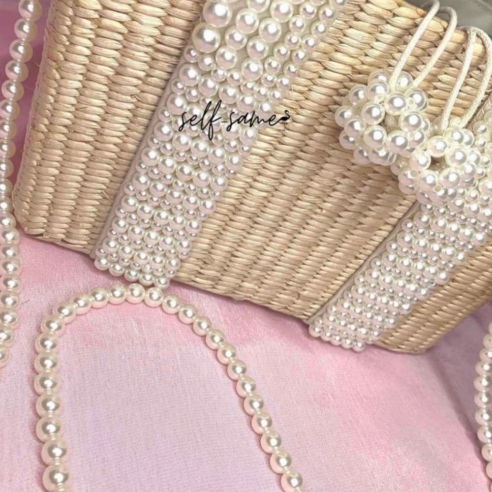 Pearl-Handle Woven Tote Bag in Natural Straw - Picture 6 of 8